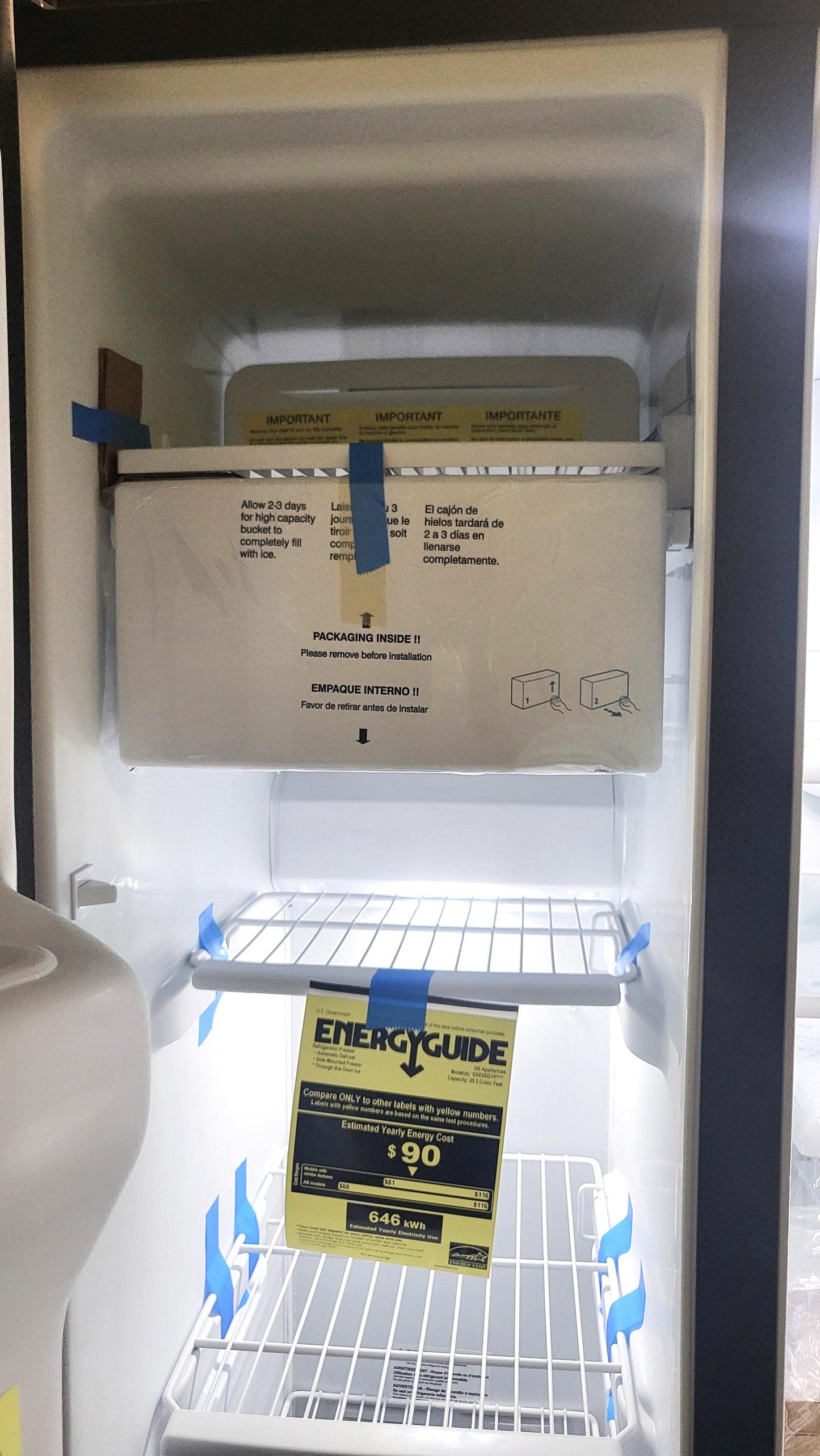 GE ENERGY STAR 25.3 Cu. Ft. Side-By-Side Refrigerator - GSE25GYPFS