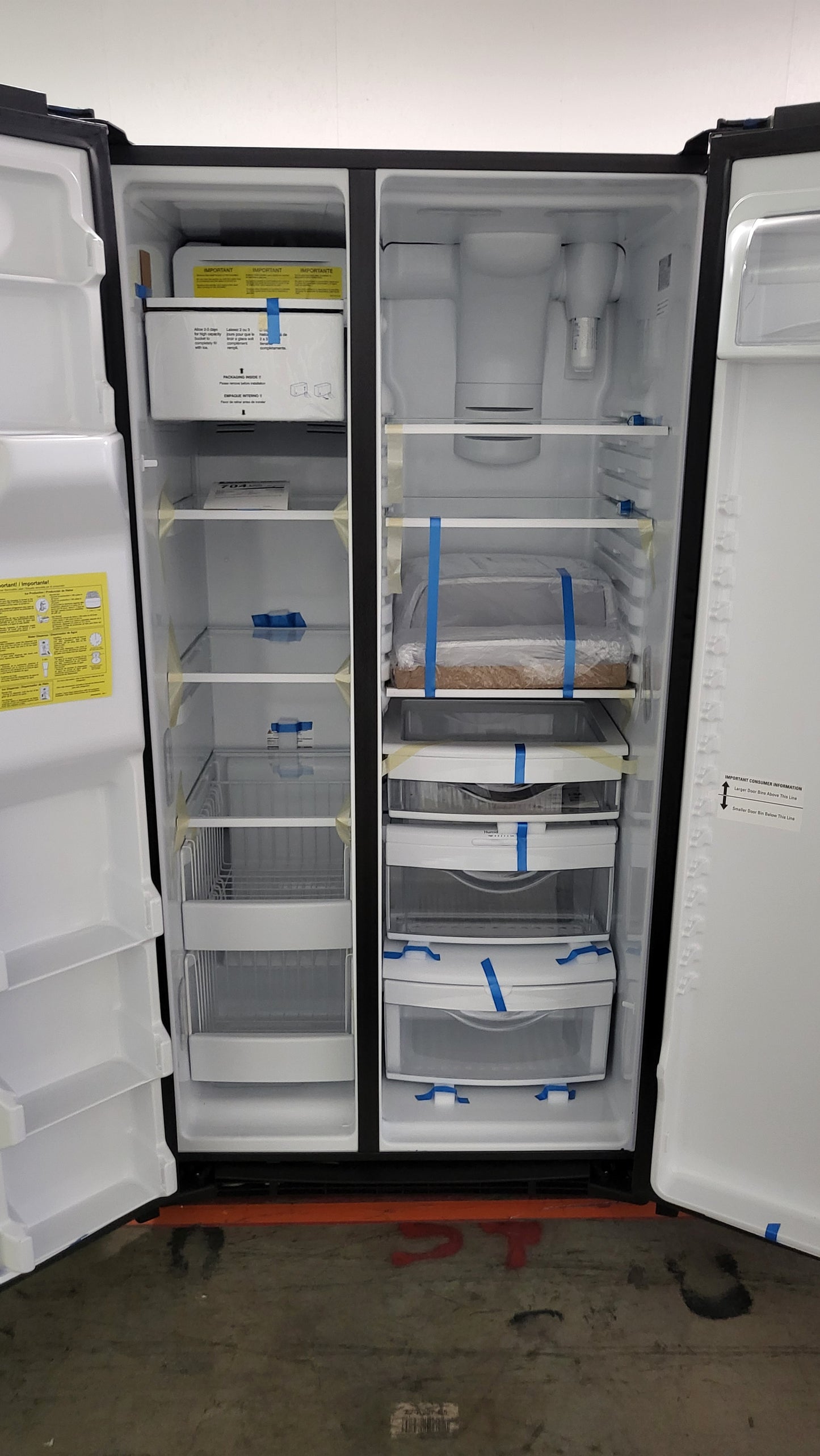 GE 25.1 Cu. Ft. Fingerprint Resistant Side-By-Side Refrigerator - GSS25IYNFS
