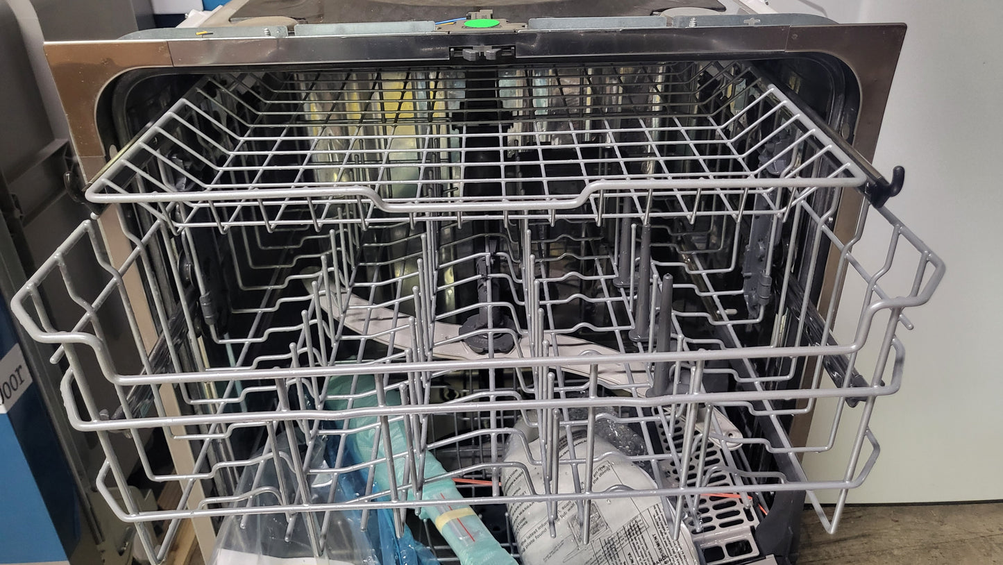 GE ENERGY STAR Front Control Dishwasher - GDT650SYVFS