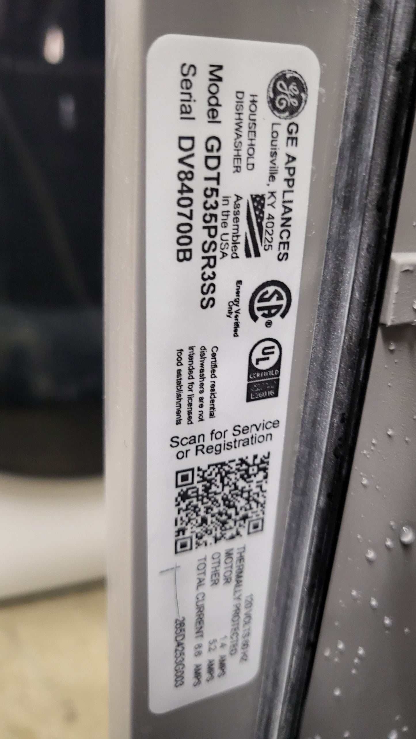 GE Top Control with Plastic Interior Dishwasher - GDT535PSRSS