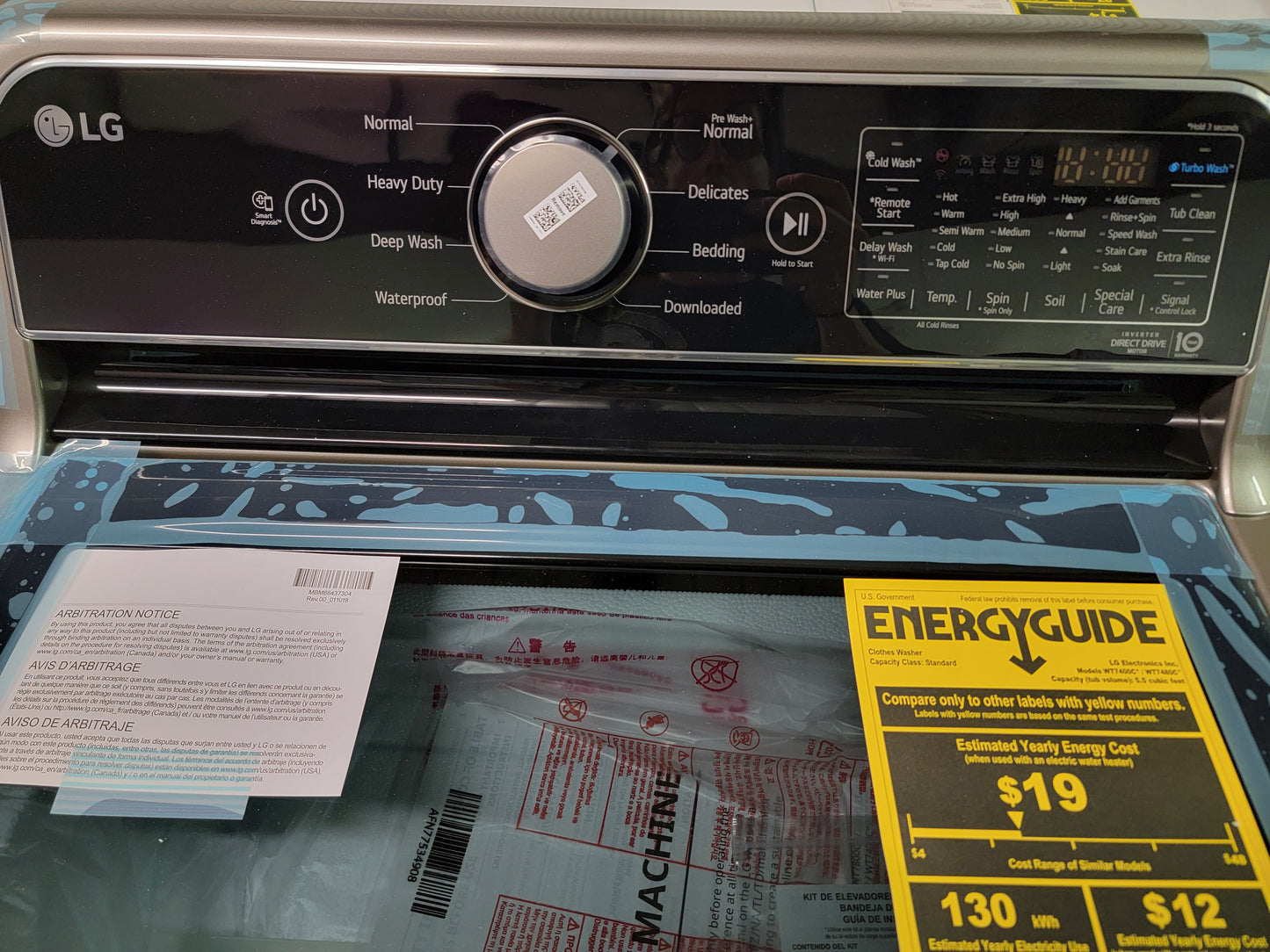LG TurboWash 5.5 cu ft Mega Capacity Top-Load Washer - WT7400CV