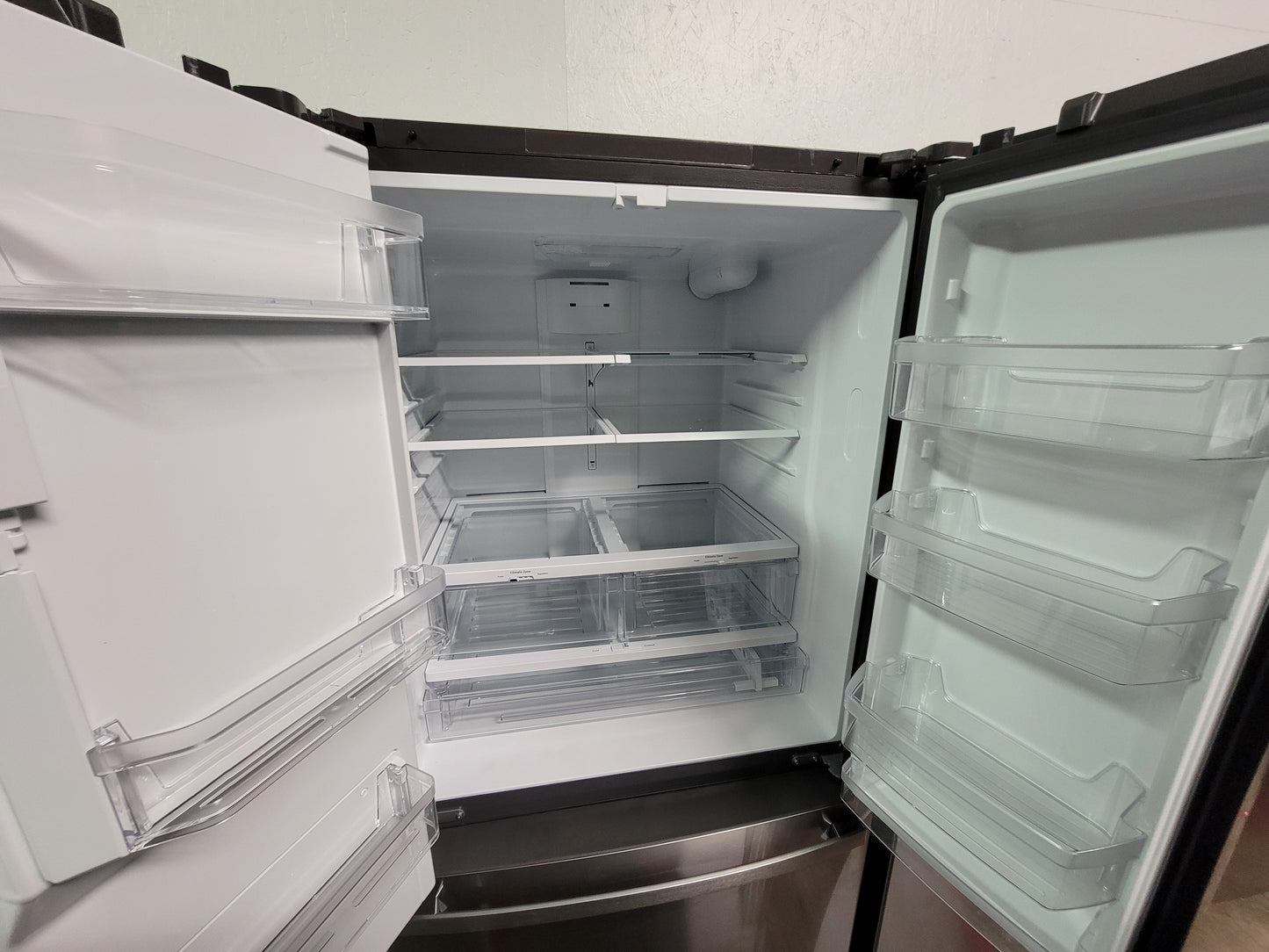 GE 25.7 Cu. Ft. Fingerprint Resistant French-Door Refrigerator - GFE26JYMFS