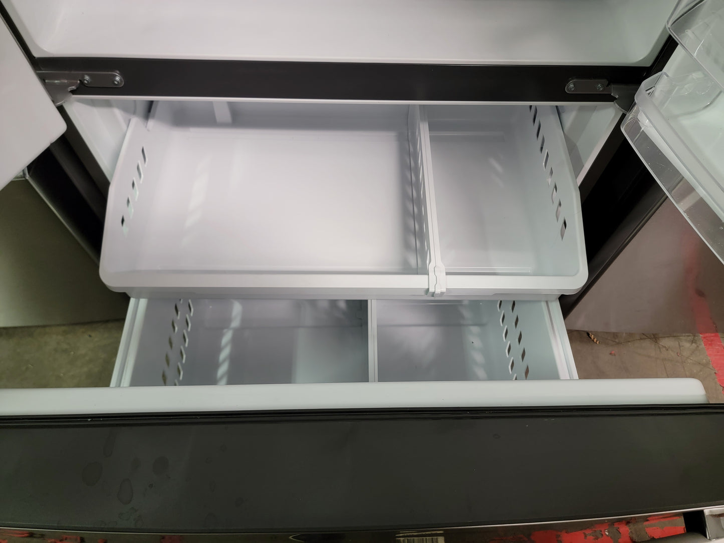 GE 25.7 Cu. Ft. Fingerprint Resistant French-Door Refrigerator - GFE26JYMFS