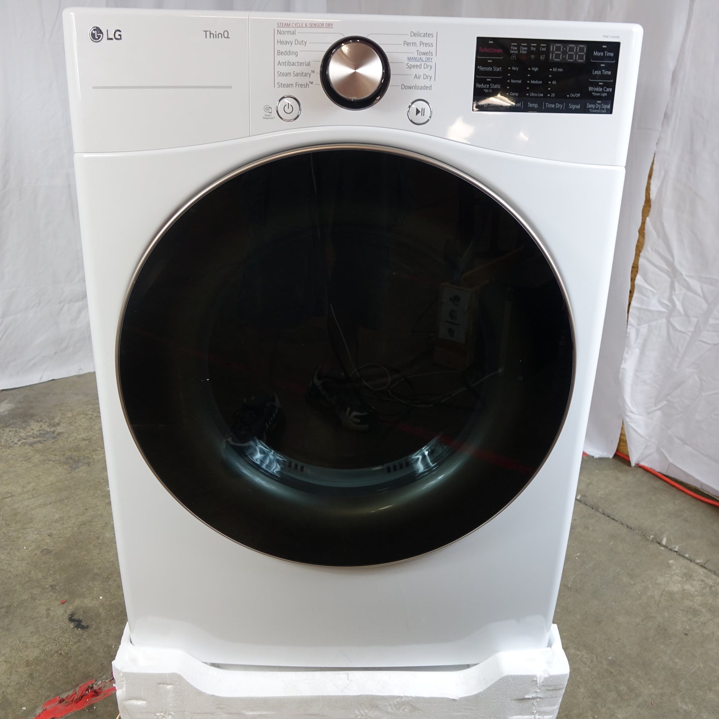 LG TurboSteam 7.4cu Stackable Vented SMART Electric Dryer - DLEX4000W