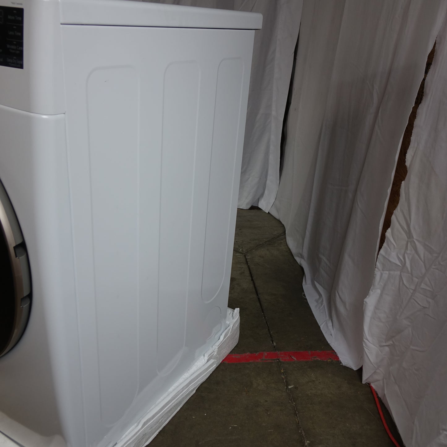 LG TurboSteam 7.4cu Stackable Vented SMART Electric Dryer - DLEX4000W