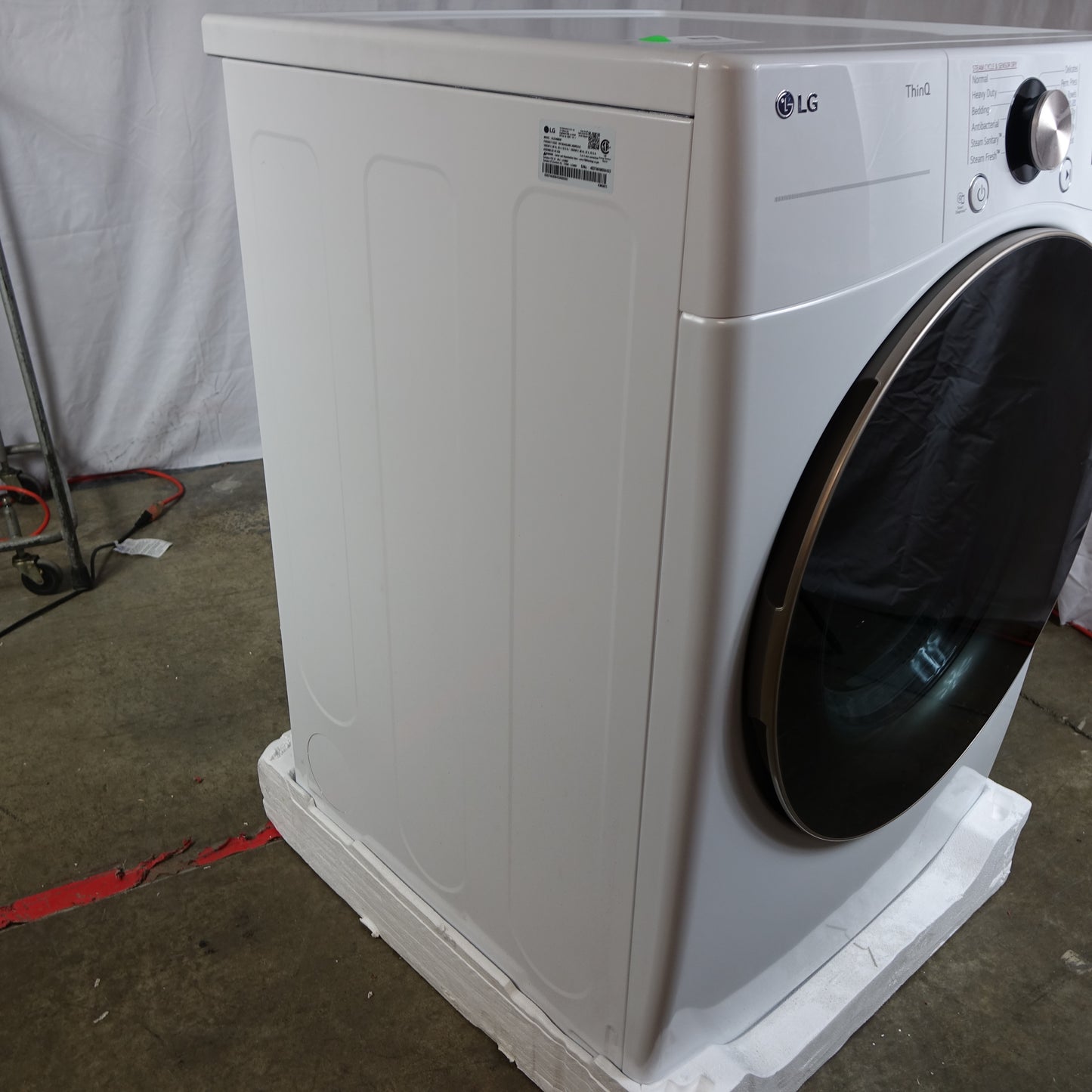 LG TurboSteam 7.4cu Stackable Vented SMART Electric Dryer - DLEX4000W