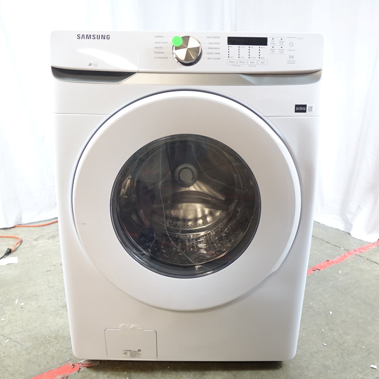 Samsung 4.5cu Front Load Washer w/ Vibration Reduction - WF45T6000AW