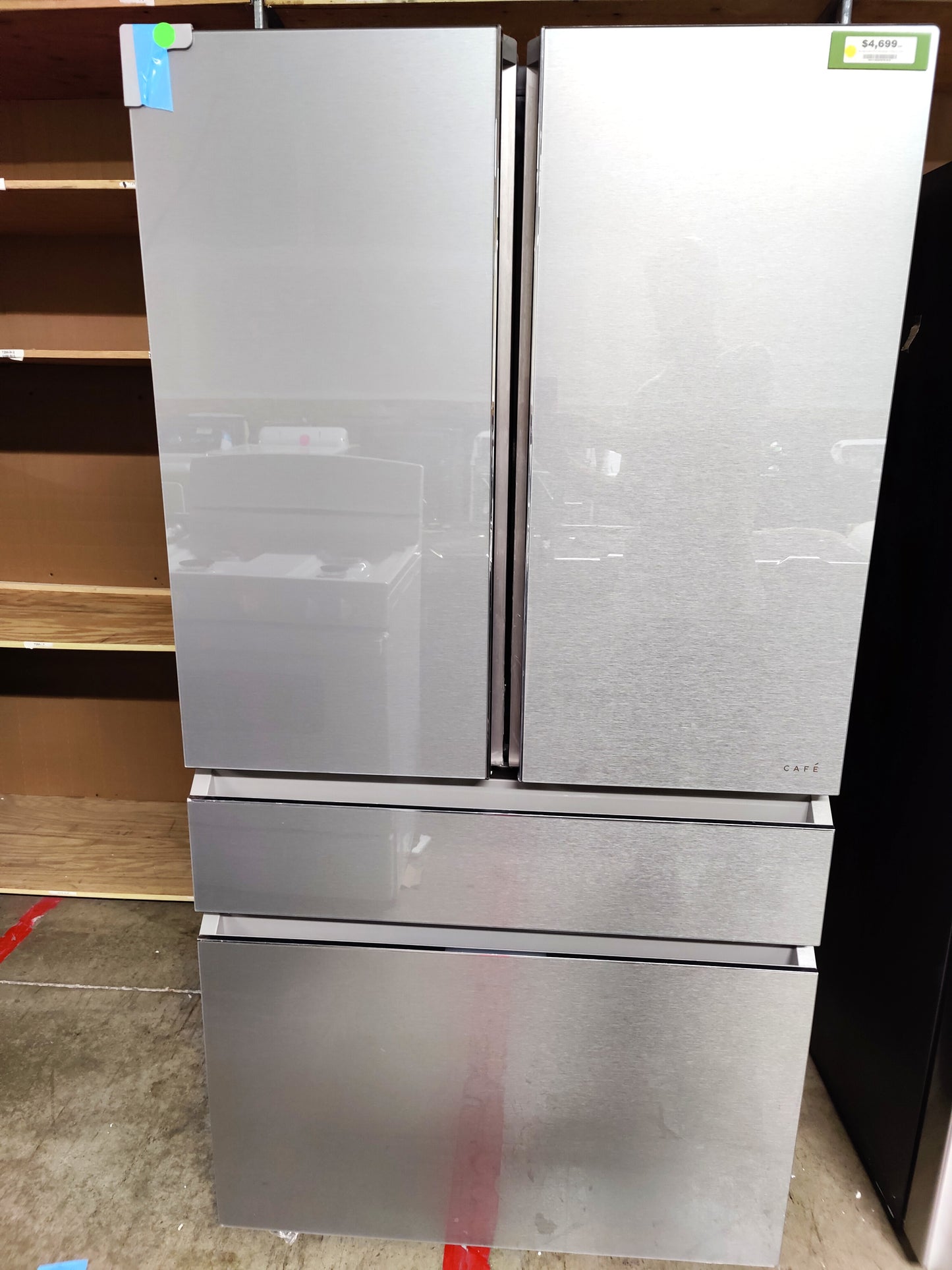 GE Cafe 28.7Cu Ft Smart 4-Door Refrigerator (Platinum Glass) - CGE29DM5TS5