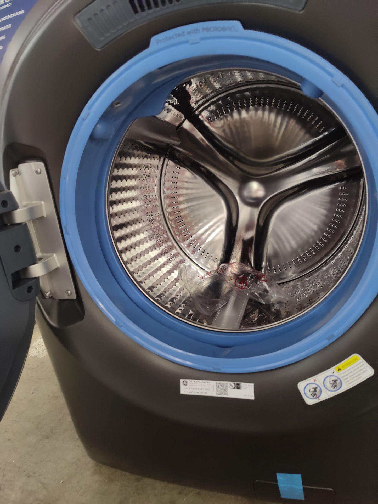 GE Profile 5.3Cu Front Load Steam Washer w/ SmartDispense UltraFresh & OdorBlock - PFW950SPTDS