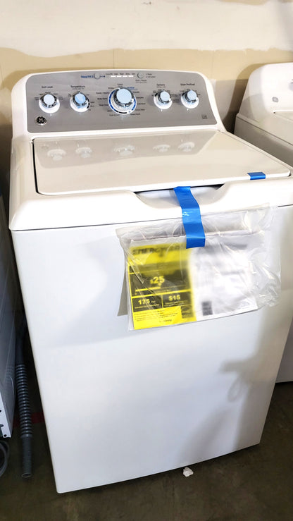 GE ENERGY STAR 4.6 cu. ft. Capacity Washer - GTW540ASPWS