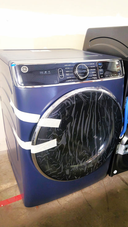 GE ENERGY STAR 7.8 cu. ft. Capacity Smart Front Load Electric Dryer - GFD85ESPNRS