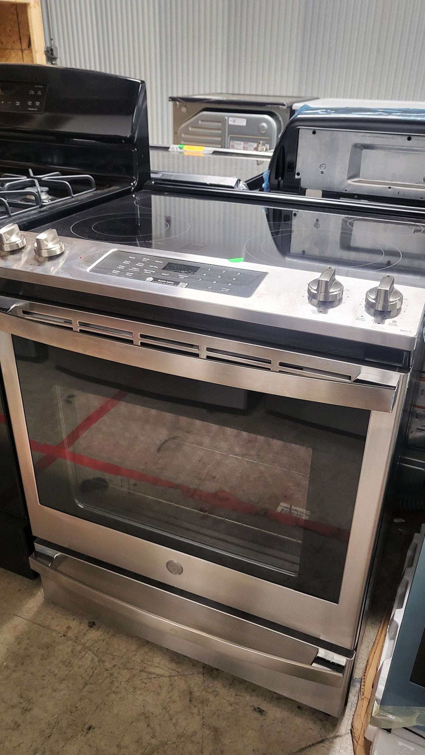 GE 30" Slide-In Electric Convection Range with No Preheat Air Fry - JS760SPSS