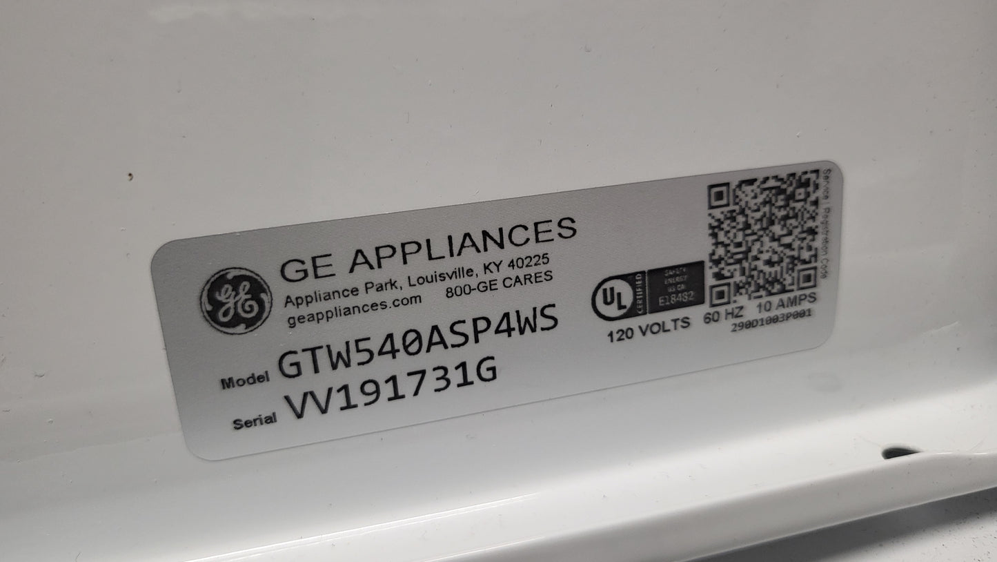 GE  4.6 cu. ft. Capacity Washer with Stainless Steel Basket - GTW540ASPWS