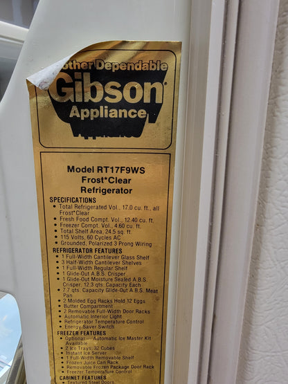 Working VINTAGE Gibson 17cu ft Refrigerator - RT17F9WS