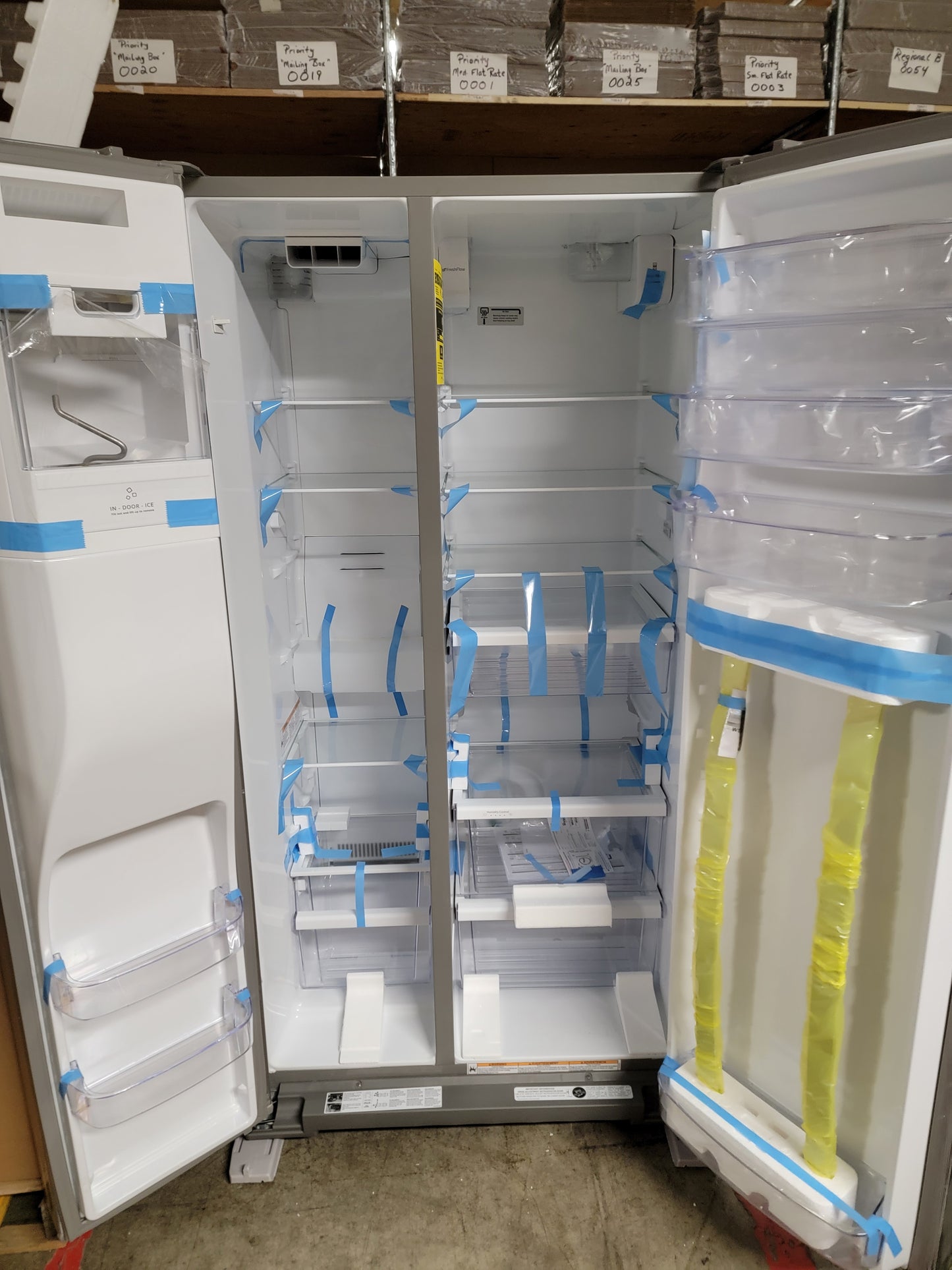 Whirlpool 20.6-cu ft Counter-Depth Side-by-Side Refrigerator - WRS571CIHZ
