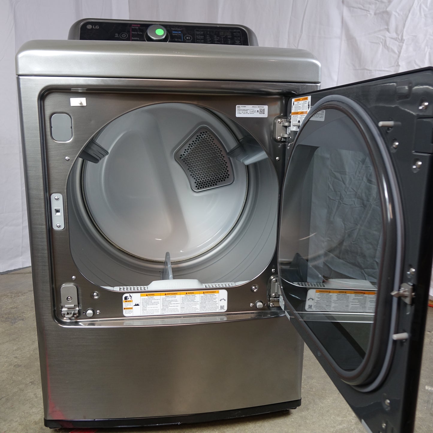 LG EasyLoad 7.3cu Vented Smart Electric Dryer - DLE7400VE