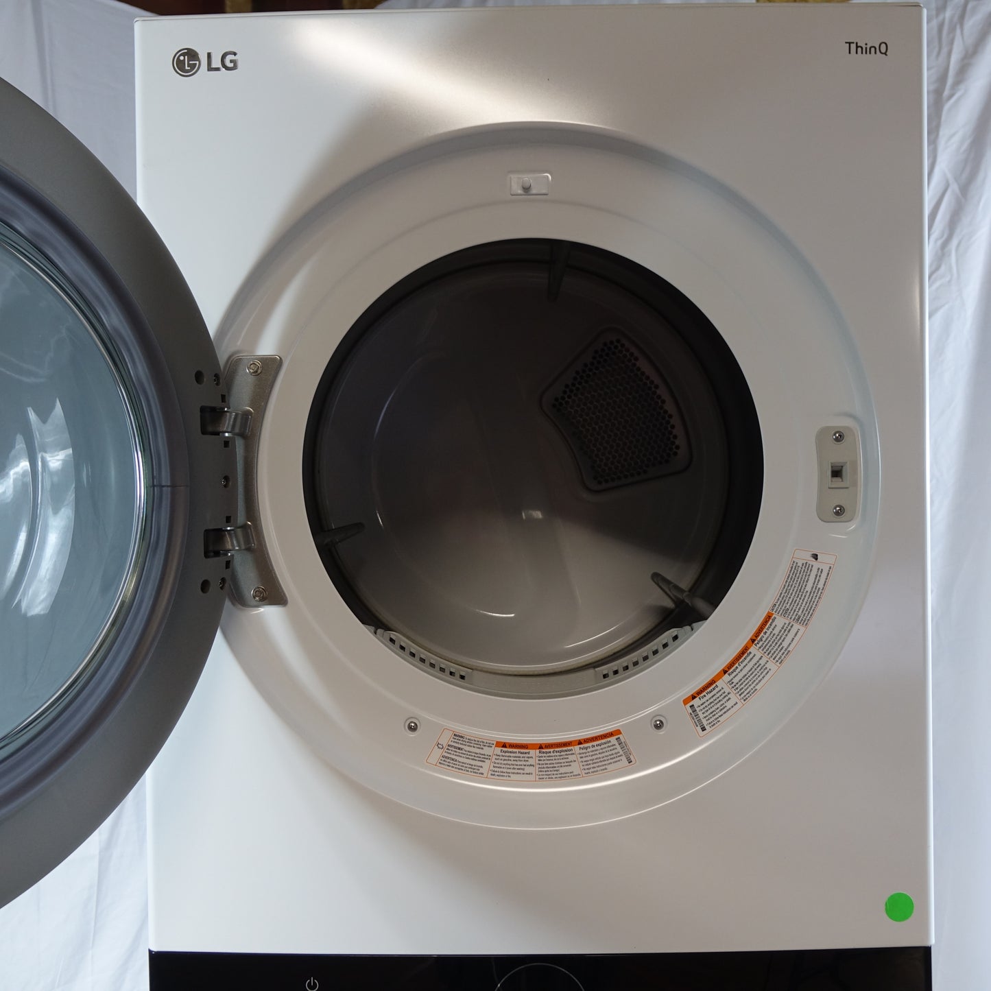 LG Stacked Laundry Center Front Load 4.5cu Washer & 7.4cu Electric Dryer (White)