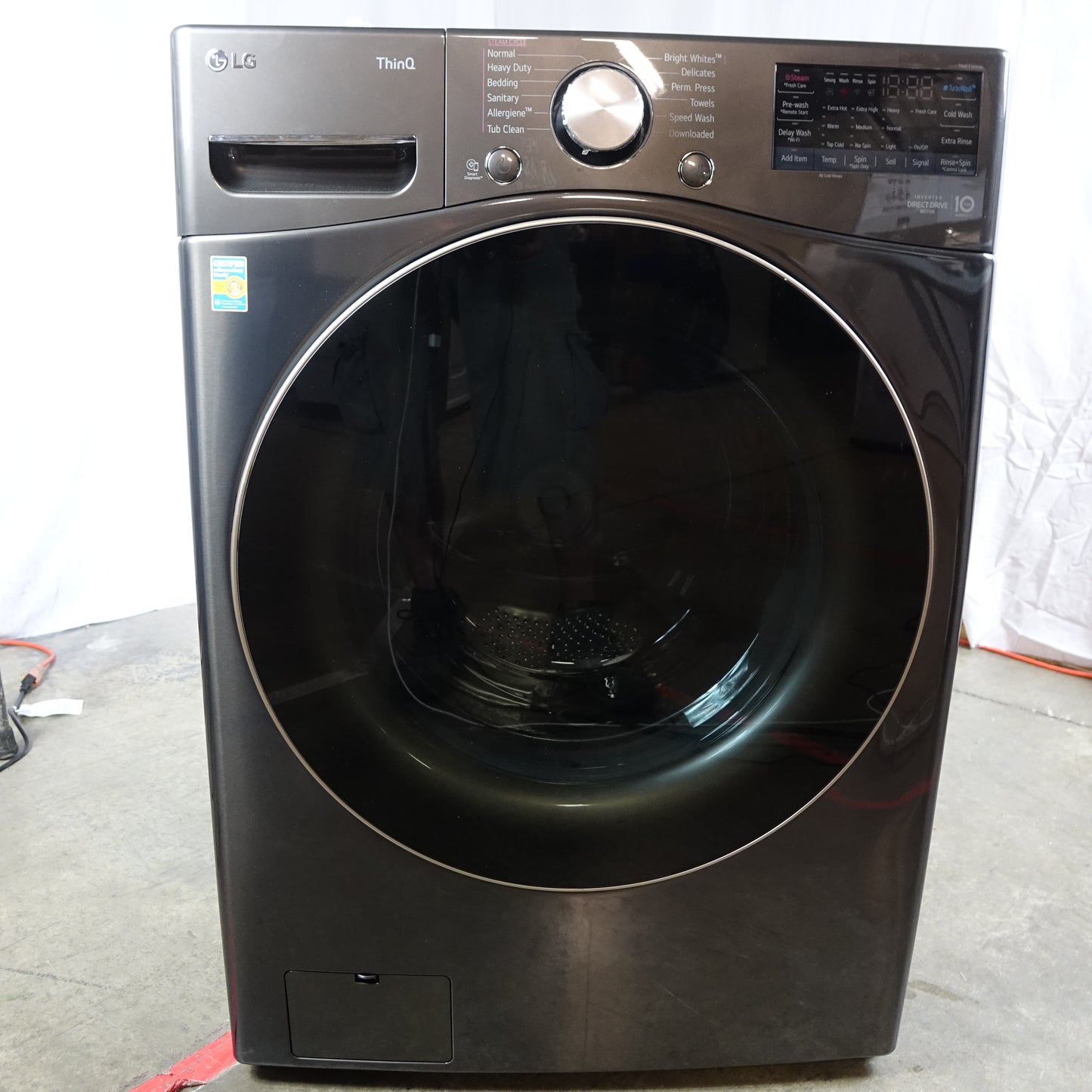 LG 4.5cu Stackable Front Load Washer & 7.4cu Electric Dryer - Black Steel