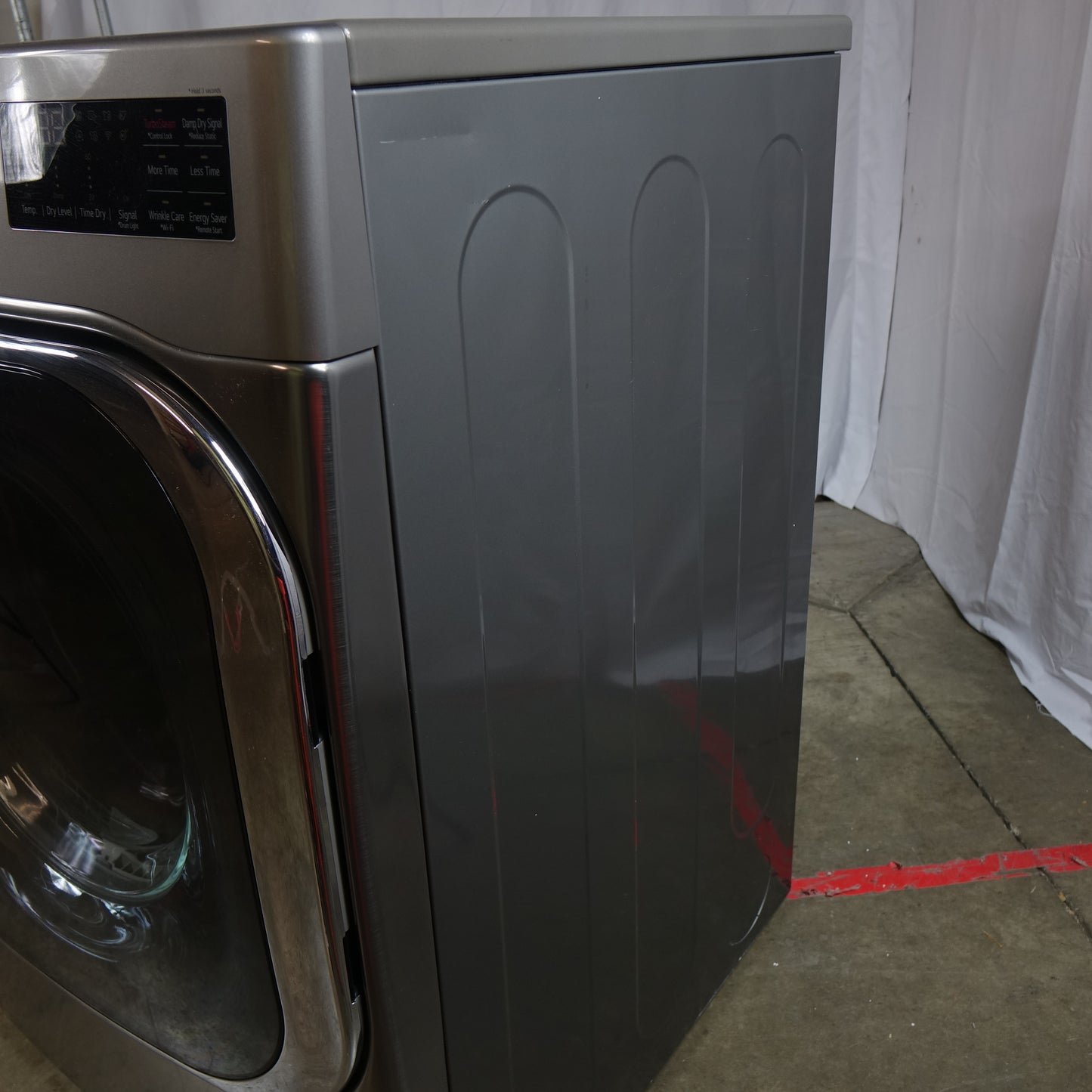 LG 5.2cu Mega Capacity Front Load Washer & 9.0cu Electric Dryer - Graphite Steel