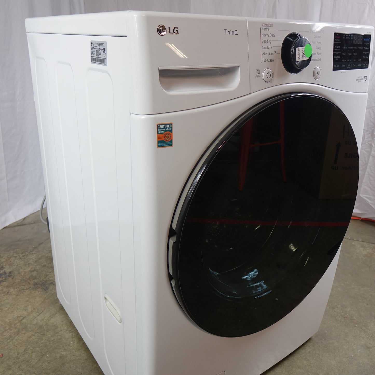 LG 4.5cu Stackable Front Load Washer & 7.4cu Electric Dryer - White