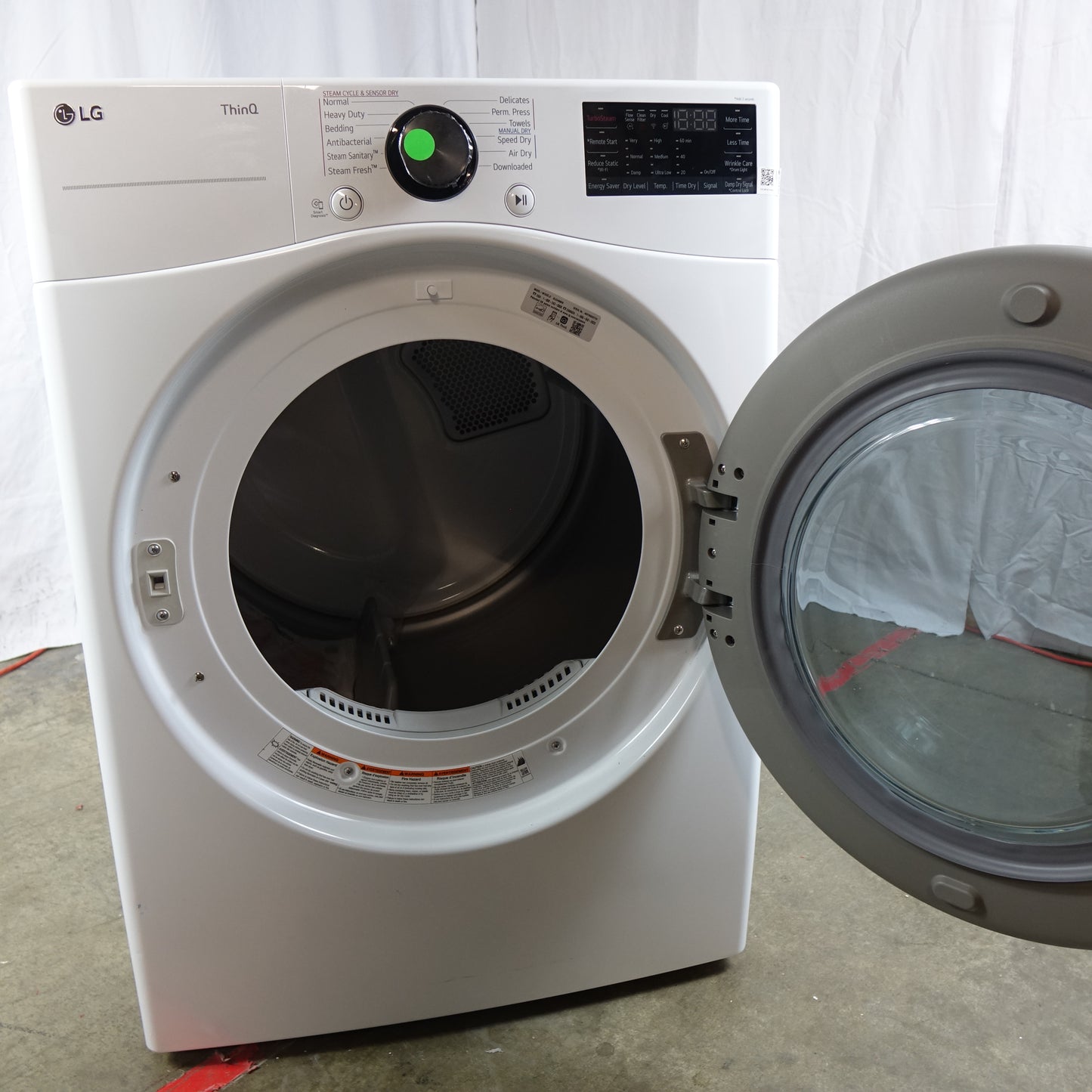 LG 4.5cu Stackable Front Load Washer & 7.4cu Electric Dryer - White