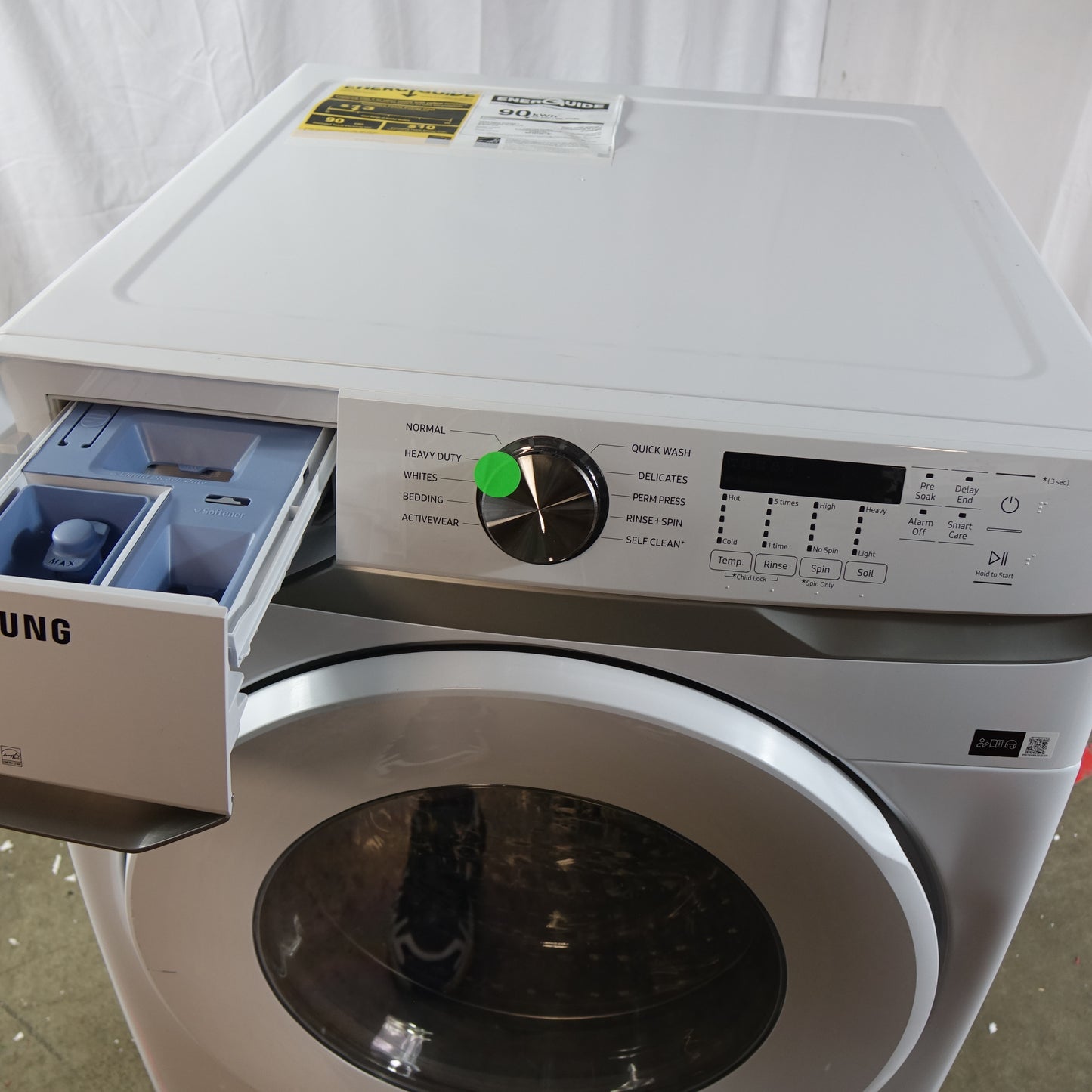 Samsung 4.5cu Front Load Washer w/ Vibration Reduction - WF45T6000AW