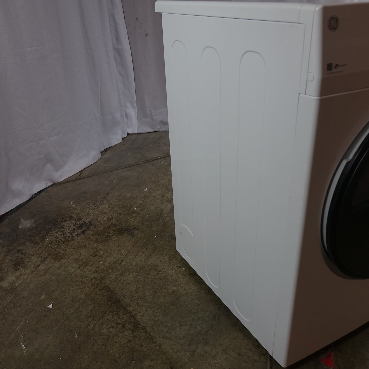 GE 4.3 cu. ft. 24in Front Load Stackable Electric Dryer  - GFD14ESSNWW