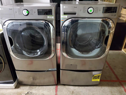 LG 5.2cu Mega Capacity Front Load Washer & 9.0cu Electric Dryer - Graphite Steel