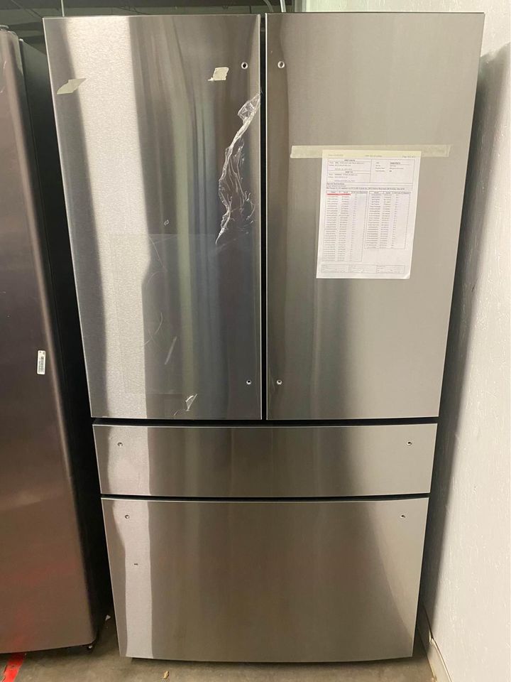 Café 28.7 Cu. Ft. 4 Door French Door Refrigerator - CGE29DP2TS1