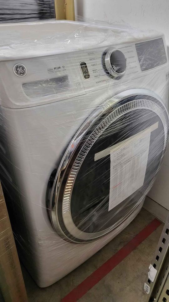 GE 4.8 cu. ft. Capacity Smart Front Load ENERGY STAR Steam Washer - GFW650SSNWW