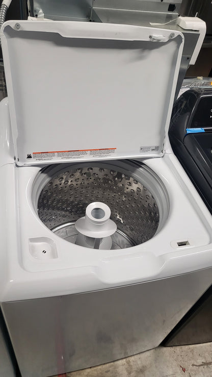 GE 4.2 Cu. Ft. Top Load Washer and 7.2 Cu. Ft. Electric Dryer Set