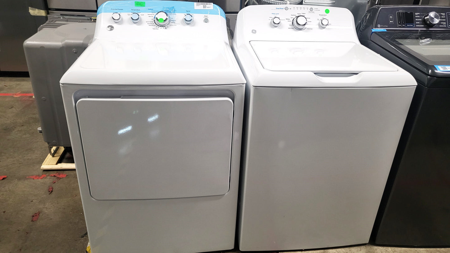 GE 4.2 Cu. Ft. Top Load Washer and 7.2 Cu. Ft. Electric Dryer Set